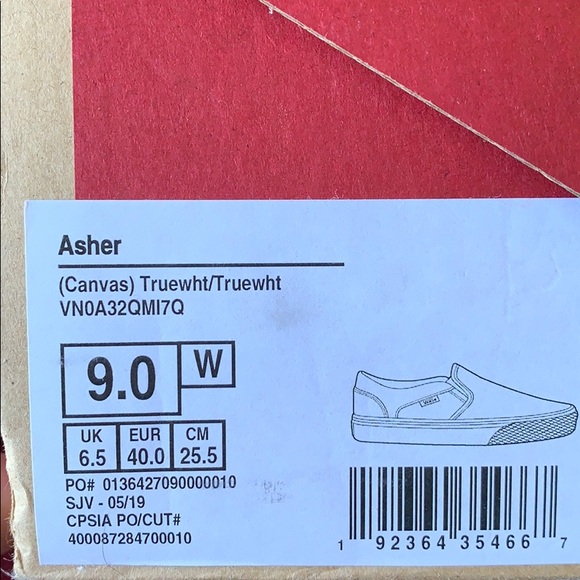 White vans - Picture 4 of 4